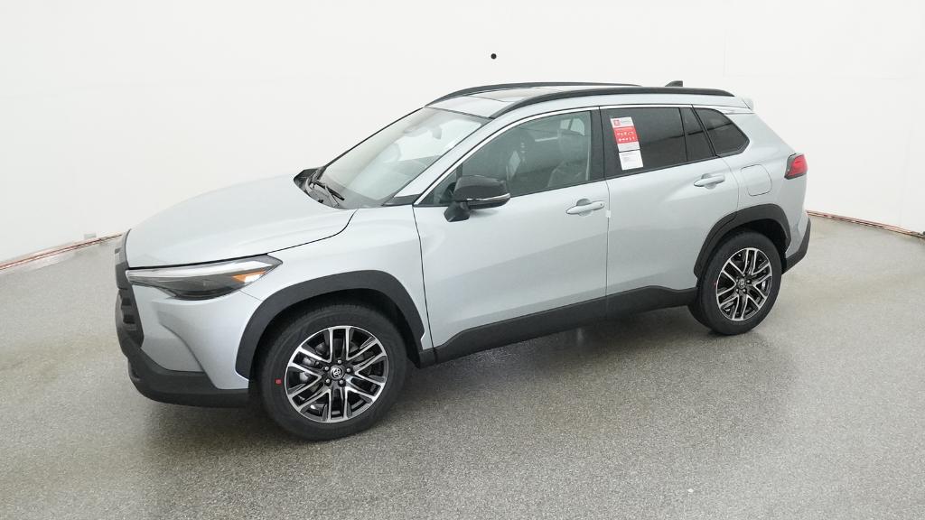 2026 Toyota Corolla Cross XLE photo 4