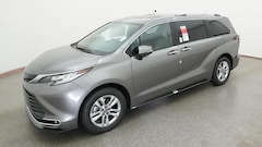 2026 Toyota Sienna Limited 7 PASSENGER