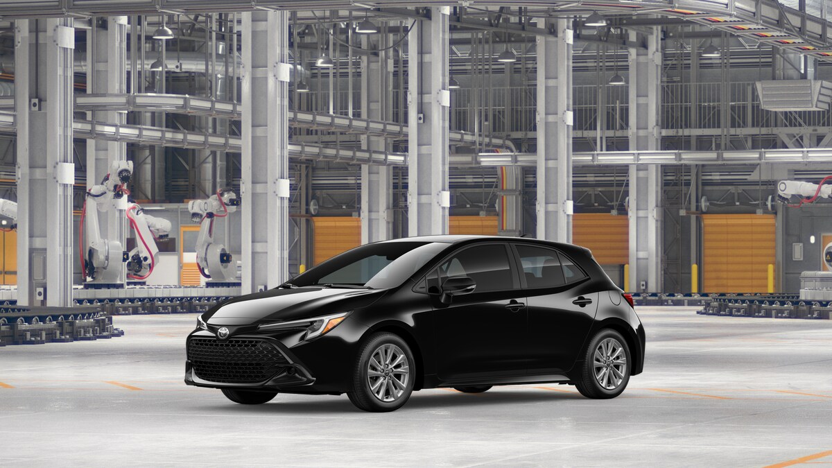 2026 Toyota Corolla SE photo 2