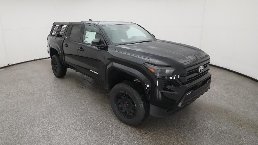 2025 Toyota Tacoma SR5 - Photo 8