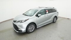 2025 Toyota Sienna XLE 8 PASSENGER