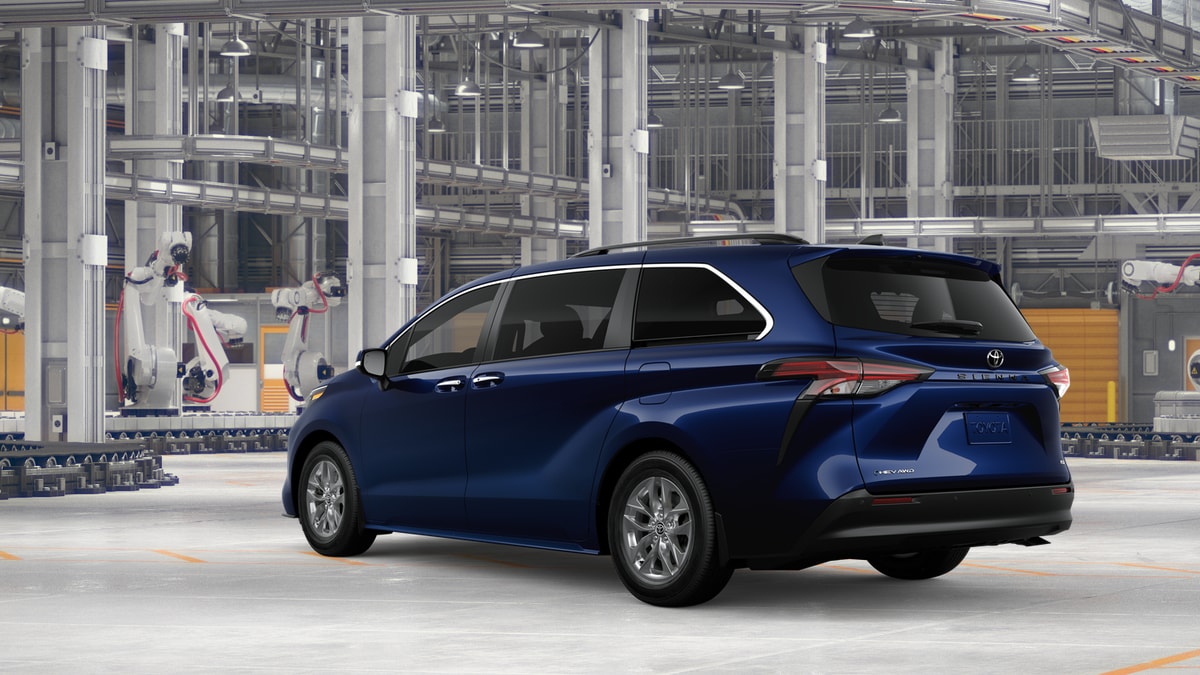 2026 Toyota Sienna XLE - Photo 6