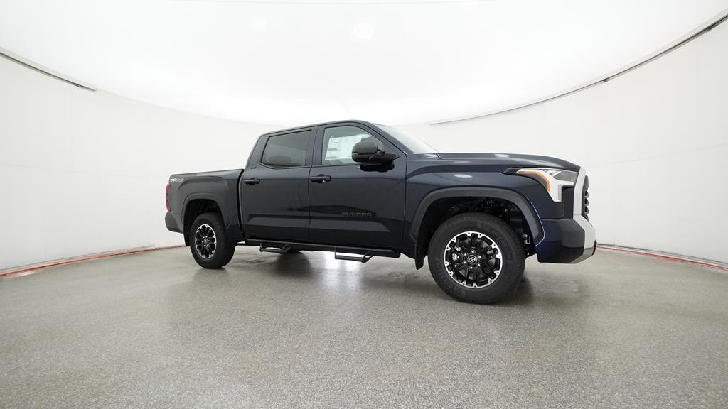 2025 Toyota Tundra SR5 - Photo 42
