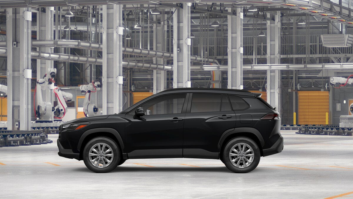 2026 Toyota Corolla Cross LE photo 2