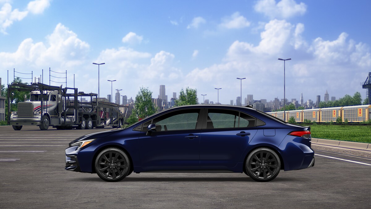 2026 Toyota Corolla XSE photo 4