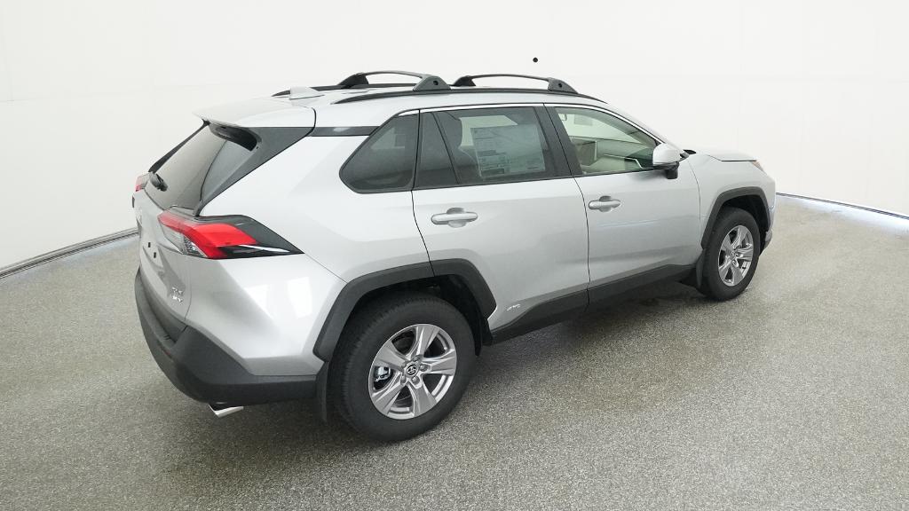 2025 Toyota RAV4 photo 3