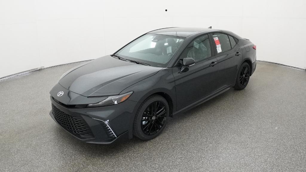 2026 Toyota Camry SE's photo