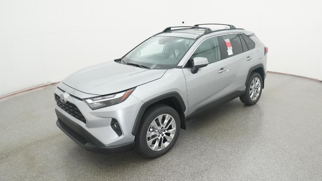 2025 Toyota RAV4 XLE Premium's photo
