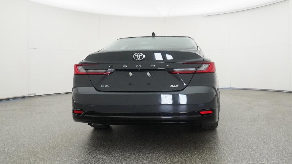 2026 Toyota Camry XLE photo 3