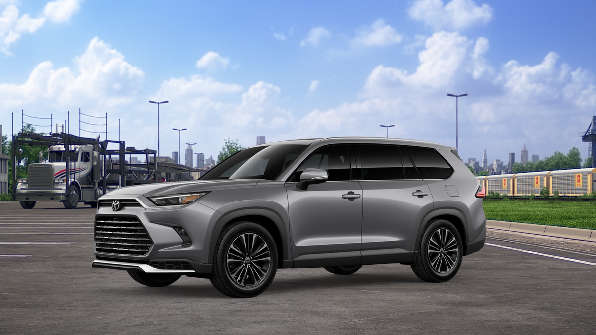 2026 Toyota Highlander Hybrid Platinum photo 2