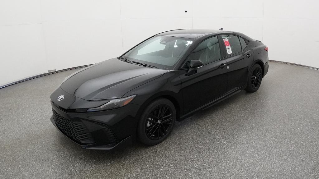 2026 Toyota Camry SE's photo