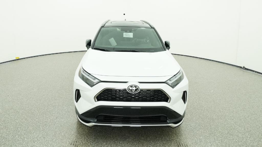 2025 Toyota RAV4 Hybrid XSE photo 4