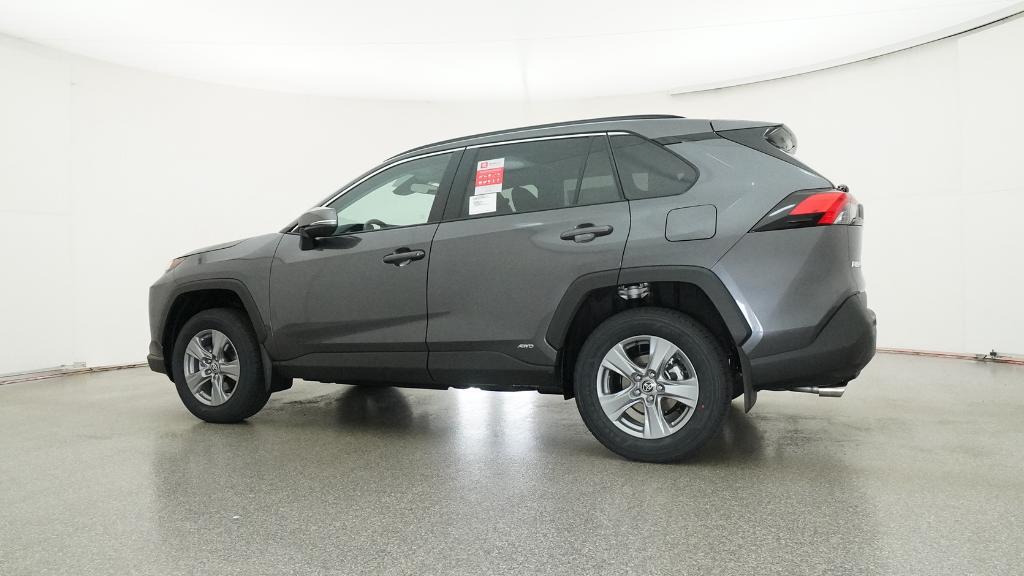 2025 Toyota RAV4 Hybrid XLE photo 4