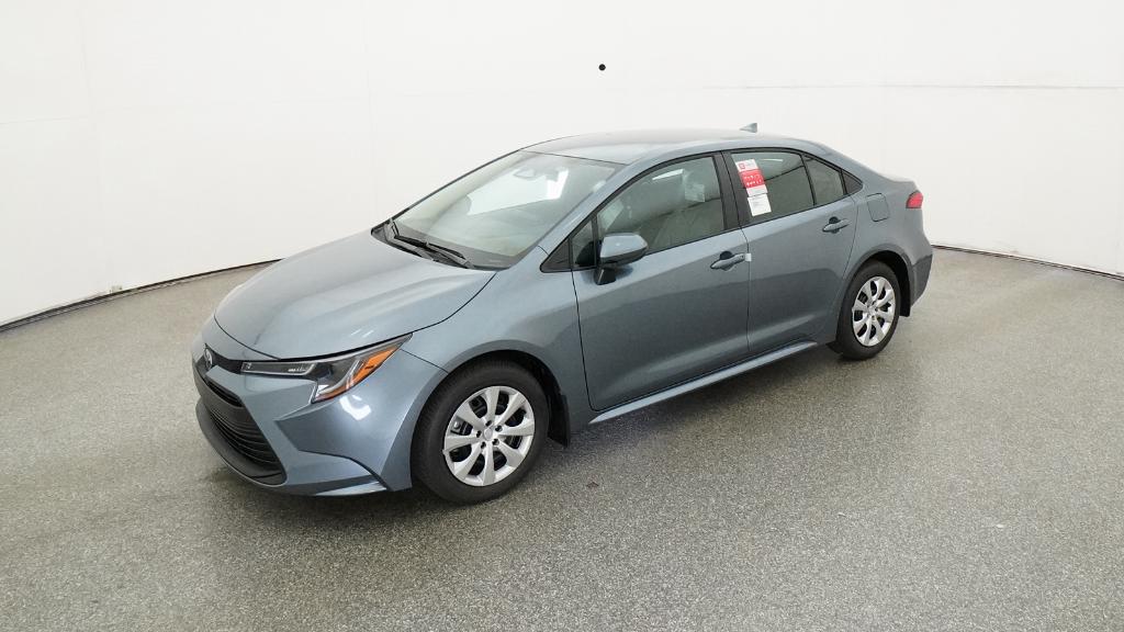 2026 Toyota Corolla LE's photo
