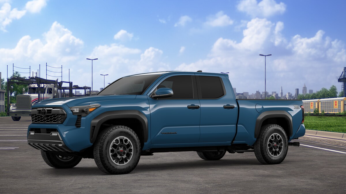2026 Toyota Tacoma TRD Off-Road photo 2