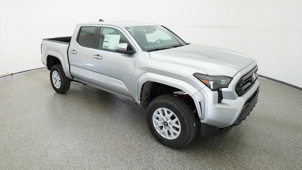2026 Toyota Tacoma SR5 - Photo 14