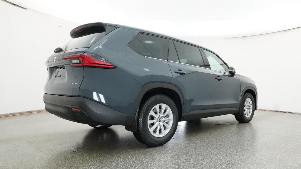 New 2026 Toyota Grand Highlander XLE SUV