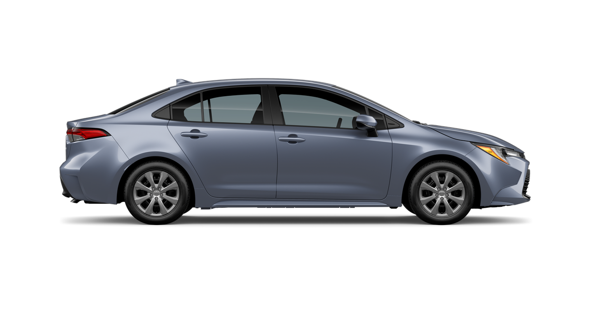 2026 Toyota Corolla LE photo 17