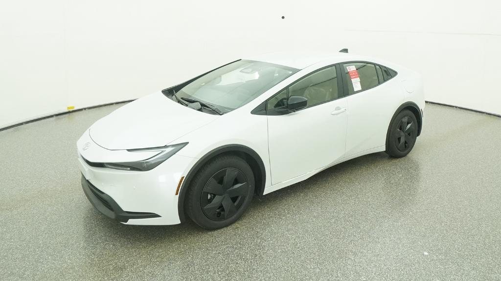 2026 Toyota Prius LE's photo