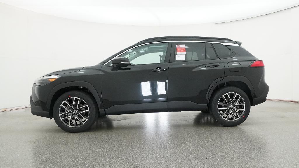 2026 Toyota Corolla Cross XLE photo 2