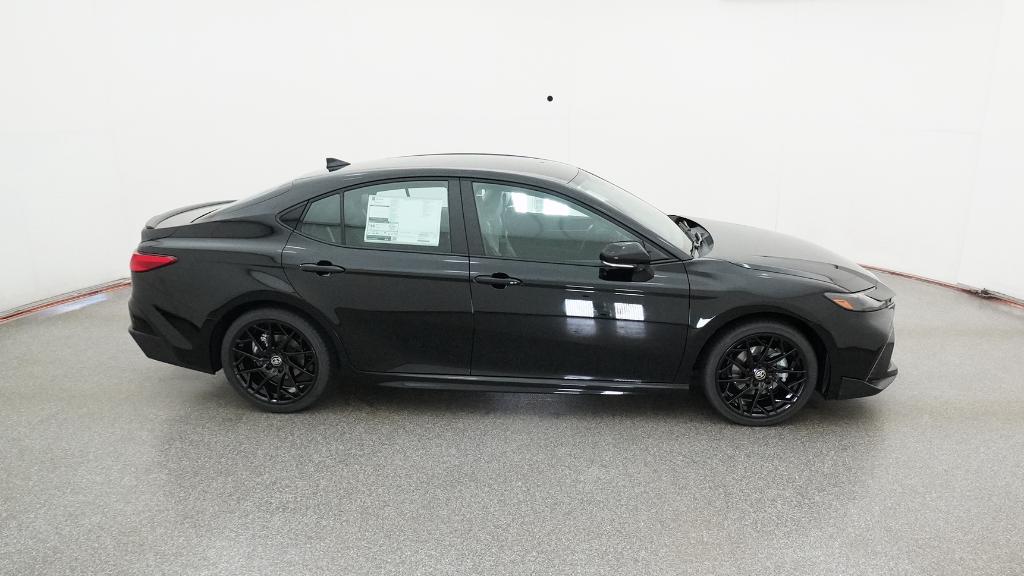 2026 Toyota Camry SE photo 3