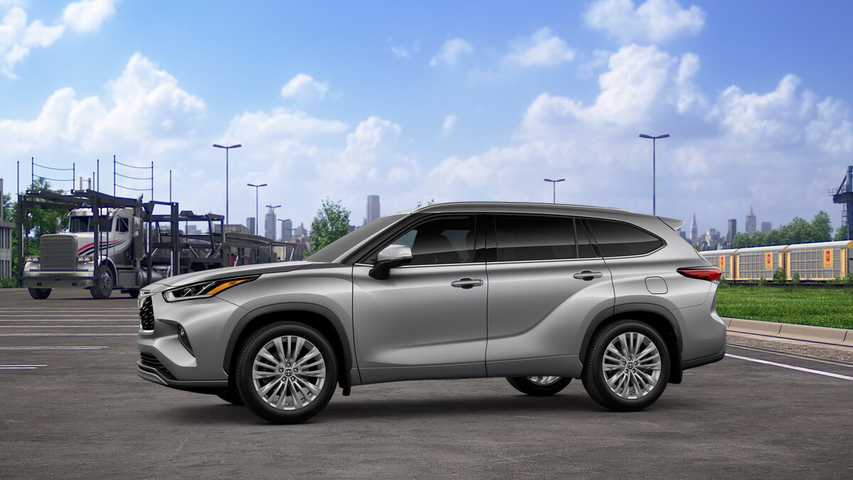 2025 Toyota Highlander Platinum photo 3
