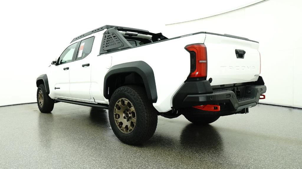 2026 Toyota Tacoma Trailhunter - Photo 8