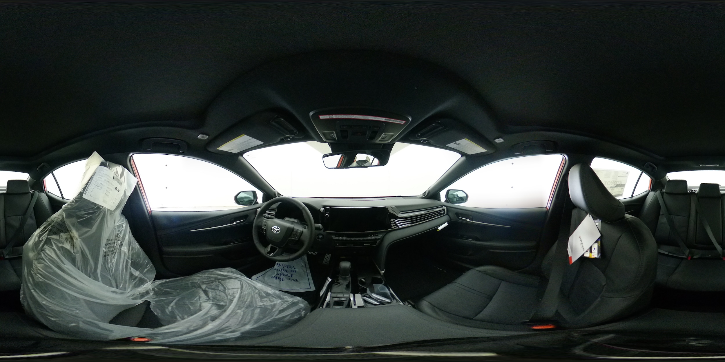 2026 Toyota Camry XSE - Photo 18
