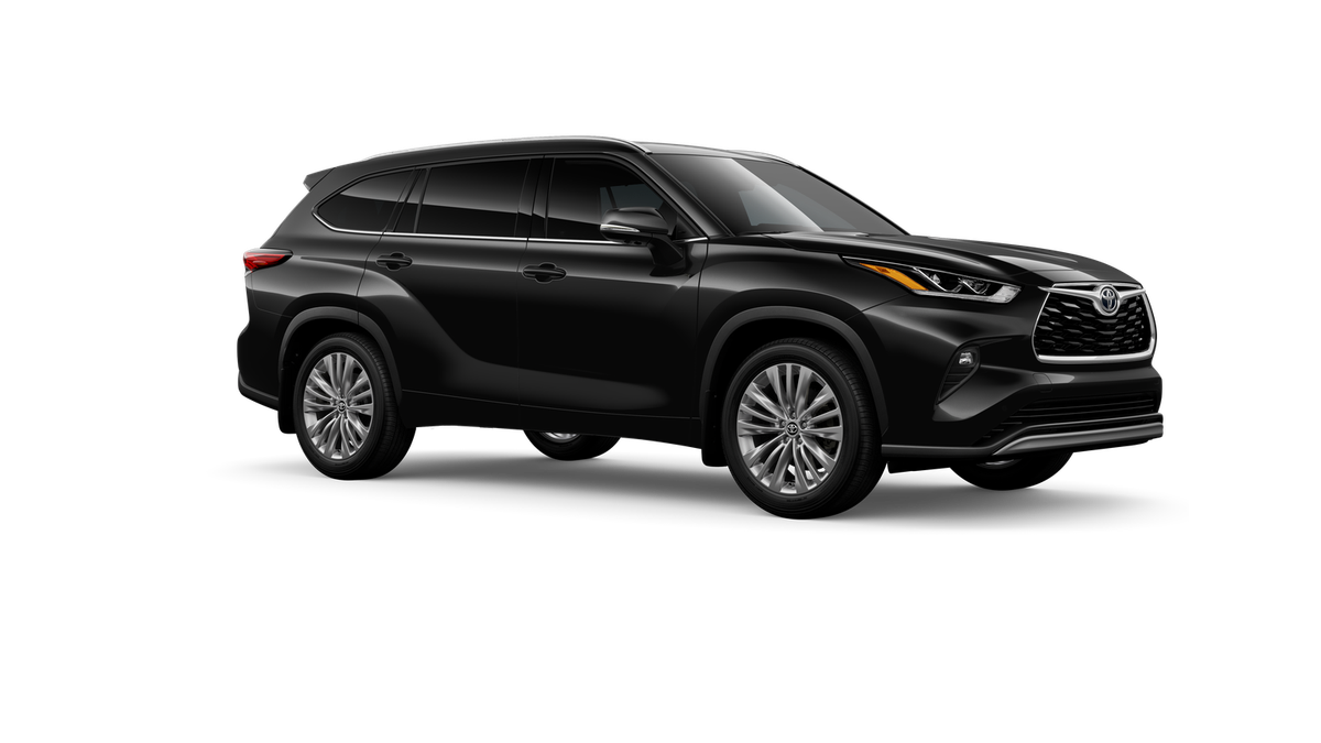 2026 Toyota Highlander Platinum - Photo 14