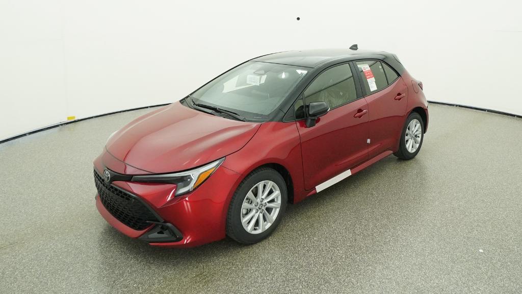 2026 Toyota Corolla Hatchback SE's photo