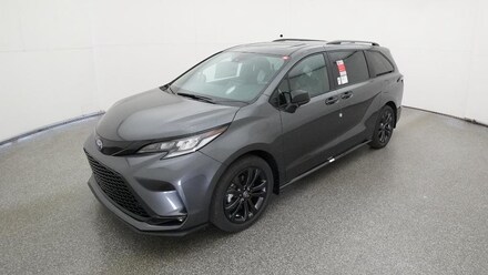 2025 Toyota Sienna XSE 7 PASSENGER