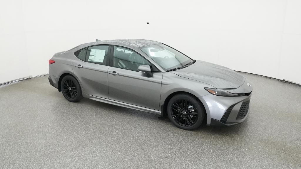 2026 Toyota Camry SE photo 4