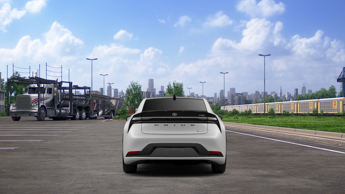 2027 Toyota Prius Plug-in Hybrid XSE Premium - Photo 8