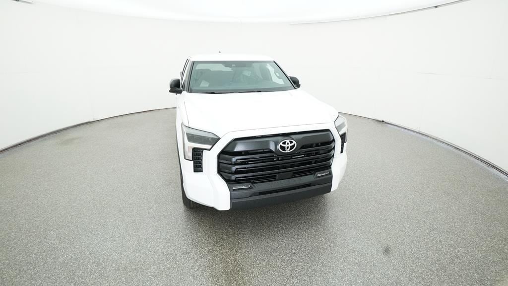 2025 Toyota Tundra SR5 - Photo 6