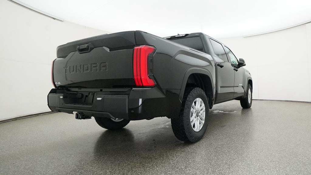 2025 Toyota Tundra SR5 - Photo 32