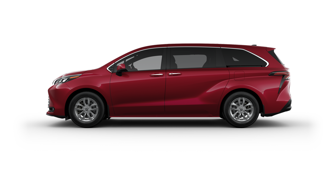 2025 Toyota Sienna XLE photo 3