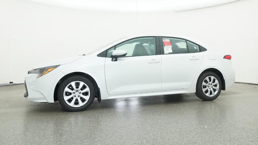 2026 Toyota Corolla LE photo 2