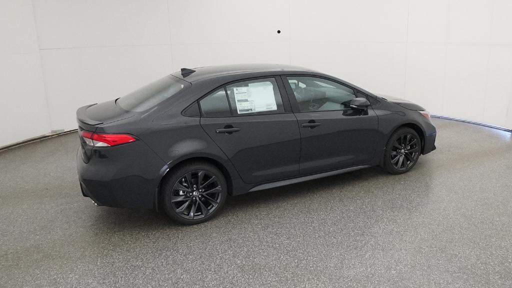 2026 Toyota Corolla SE photo 3