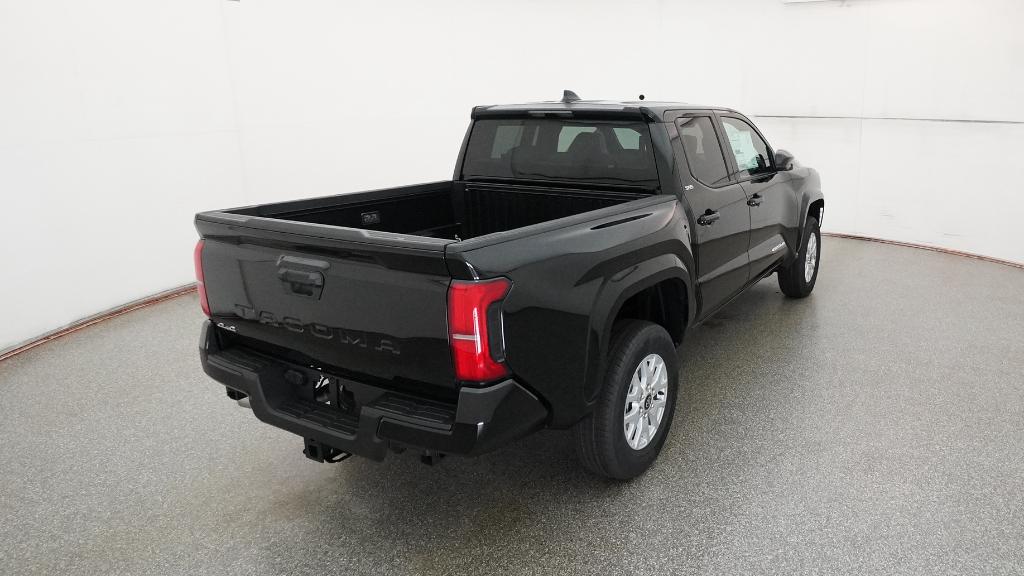 2025 Toyota Tacoma SR5 photo 3