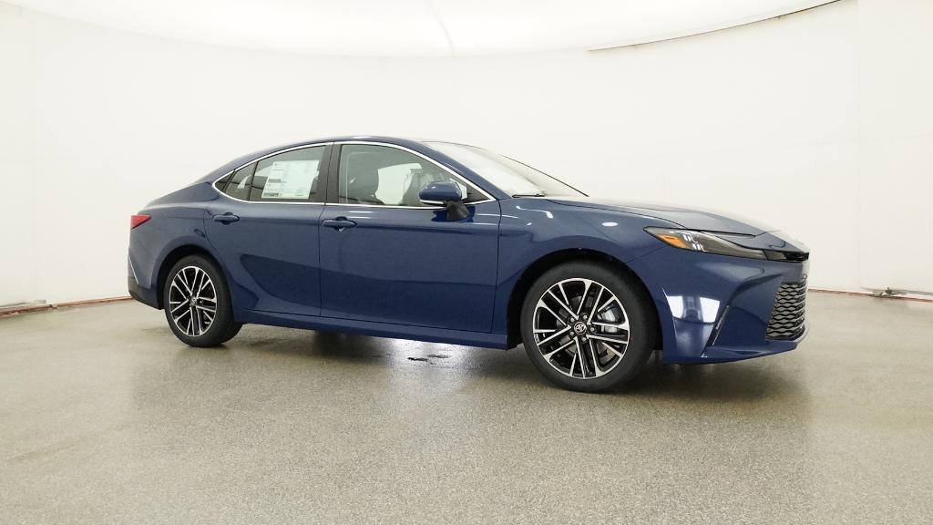 2026 Toyota Camry XLE - Photo 14