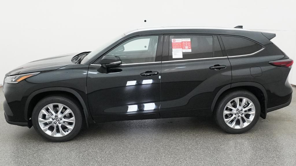 New 2026 Toyota Highlander Limited LIMITED AWD