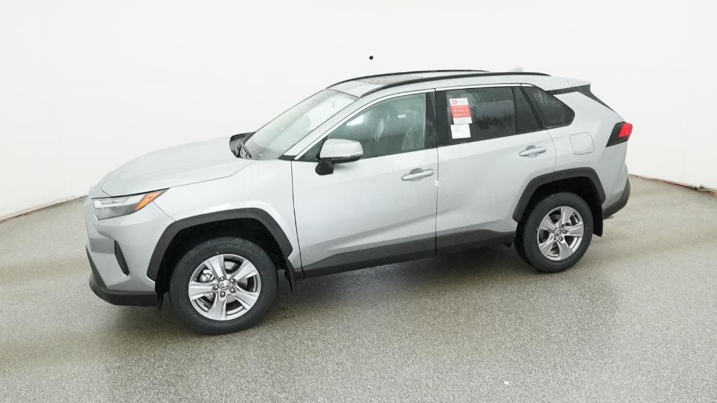 New 2025 Toyota RAV4 XLE SUV