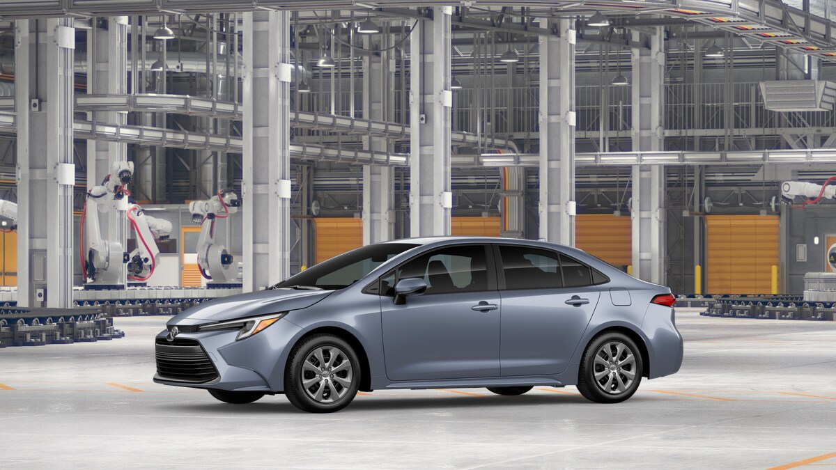 2026 Toyota Corolla Hybrid LE photo 3