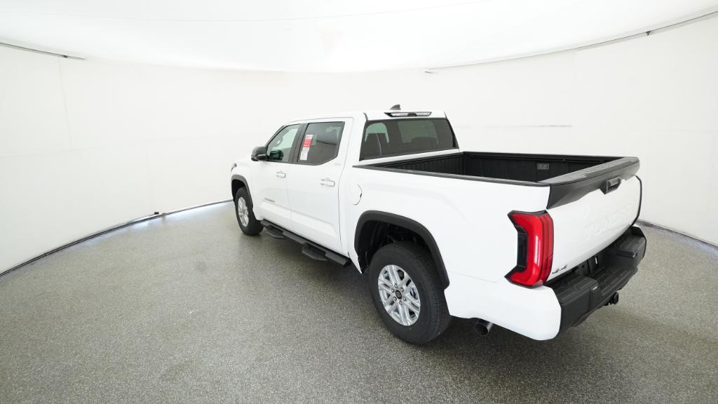 2026 Toyota Tundra SR5 CrewMax photo 16