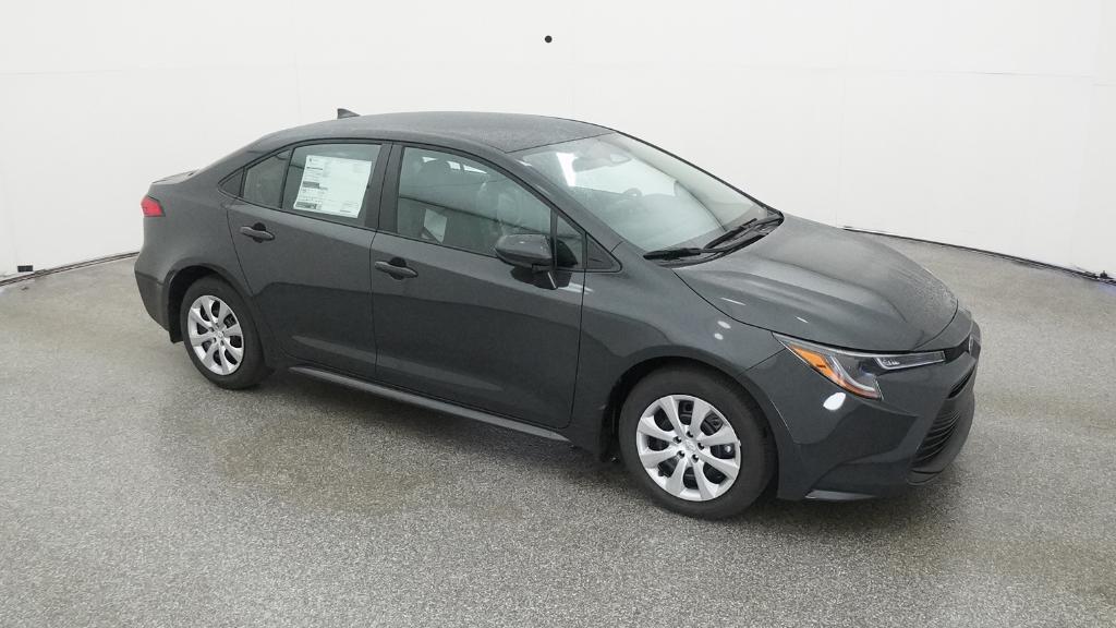 2026 Toyota Corolla LE photo 4