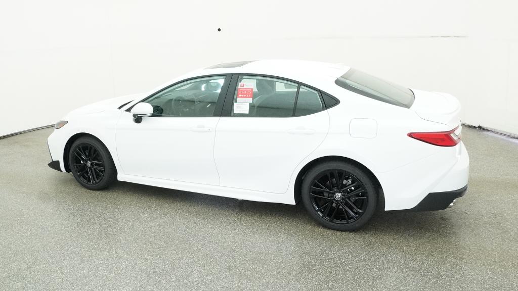 2026 Toyota Camry SE photo 2