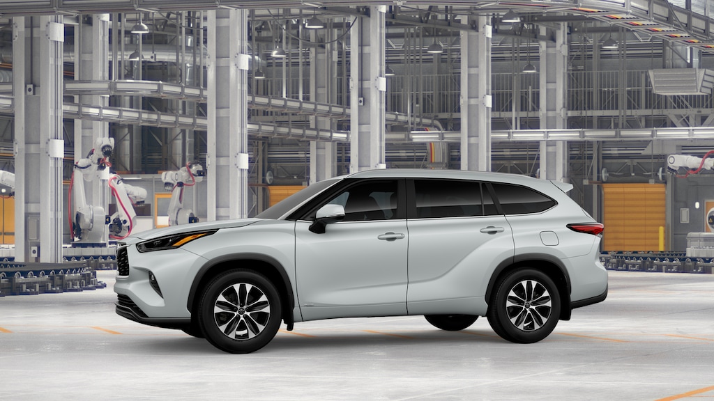 New 2026 Toyota Highlander Hybrid XLE SUV
