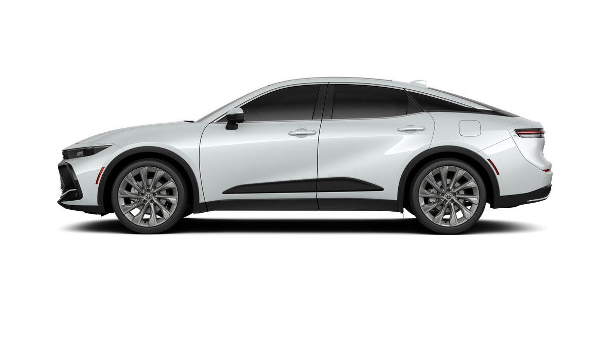2026 Toyota Crown Limited - Photo 13
