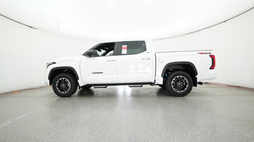 2025 Toyota Tundra SR5 - Photo 28
