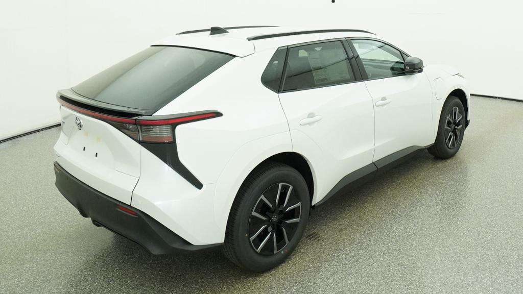 2026 Toyota bZ XLE - Photo 28